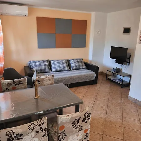 Apartament Iva *