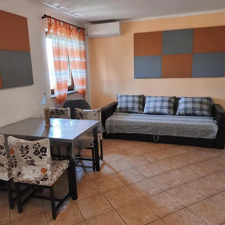 Apartment Iva Pula