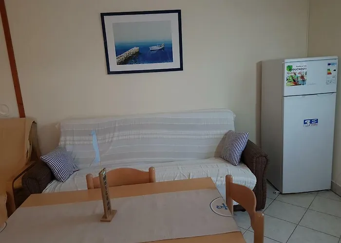 Iva Apartment *