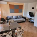 Apartment Iva *