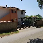 Apartment Iva Pula